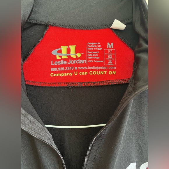 Women’s Performance Long Sleeve Running Shirt Size Medium Color Red/Black - Picture 4 of 5